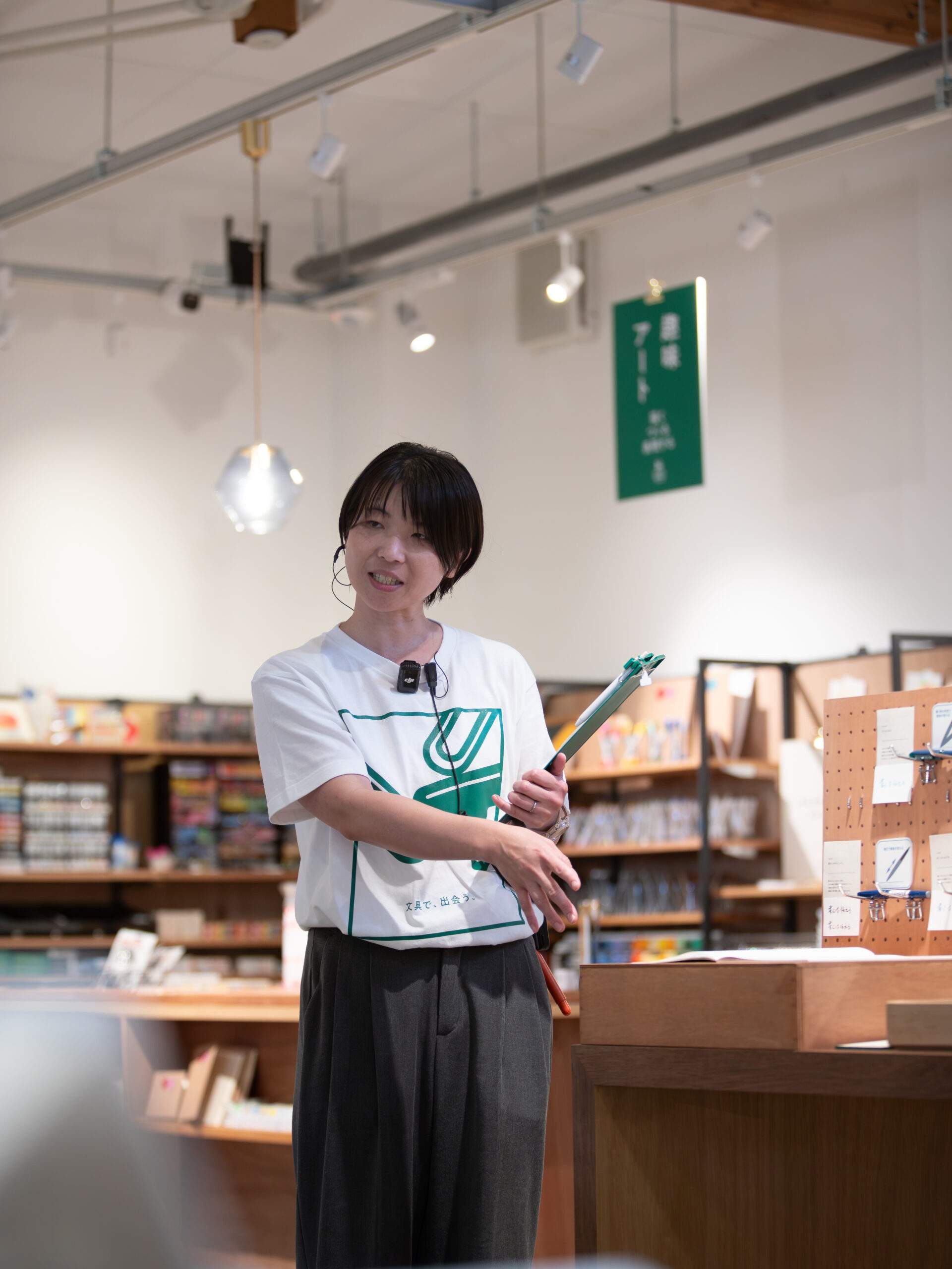 店舗・中途社員採用【職種：店舗運営スタッフ】